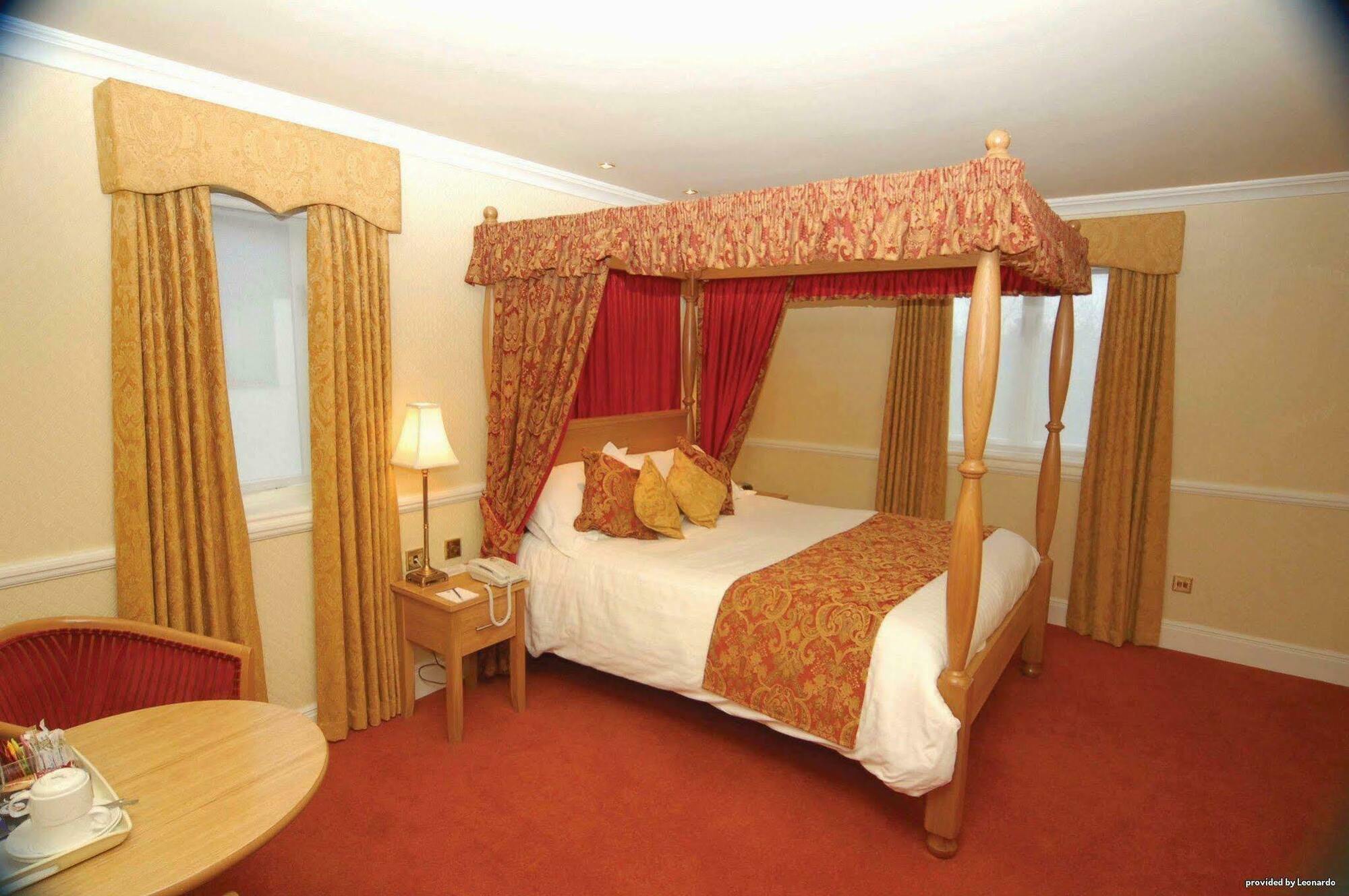 Best Western Gables Hotel Falfield Δωμάτιο φωτογραφία